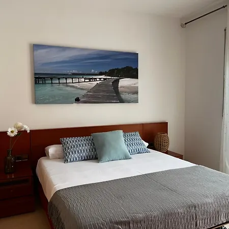 Cozy Beach House With Pool & Bbq Cubelles Exterior photo